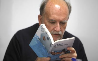 Carlos Taibo no Musas com as suas “Histórias Antieconómicas”